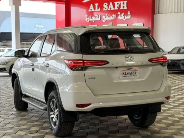 تويوتا فورشنر بنزين GX2 ٢٠٢٥